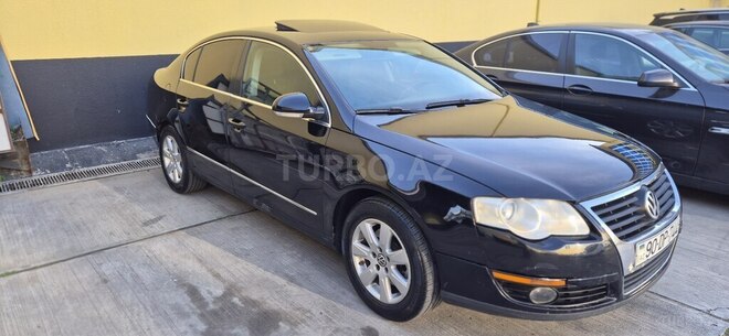 Volkswagen Passat 2005, 281,873 km - 2.0 l - Bakı