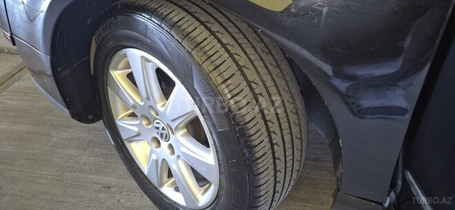 Volkswagen Passat 2005, 281,873 km - 2.0 l - Bakı
