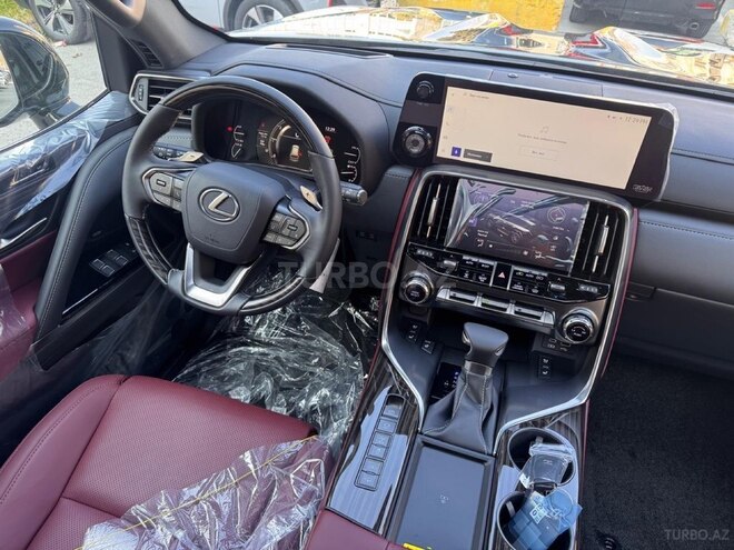 Lexus LX 600-13