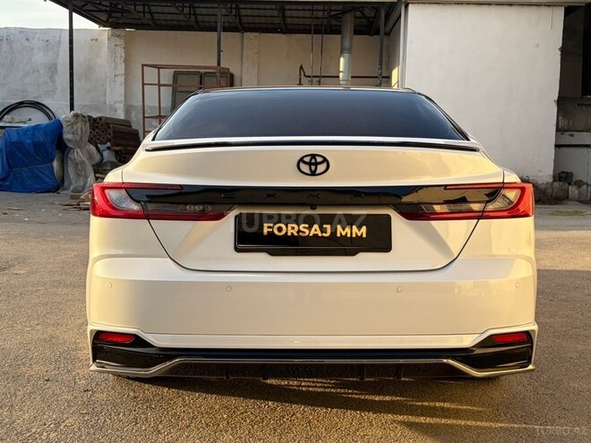 Toyota Camry-10