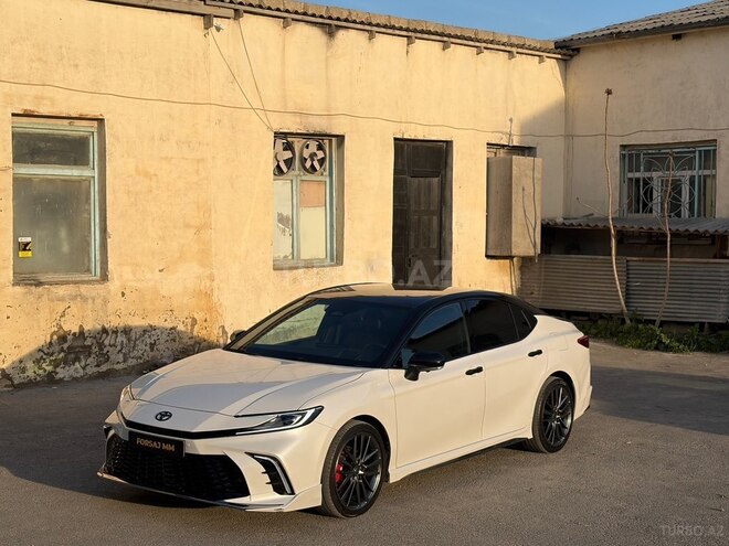 Toyota Camry-8