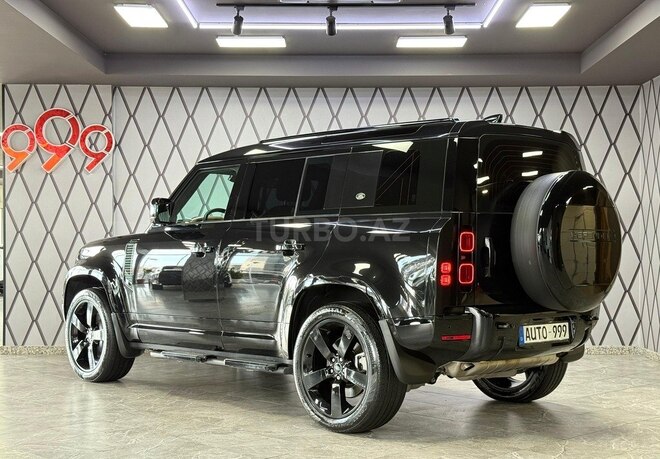 Land Rover Defender-5