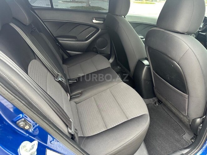 Kia Forte-12