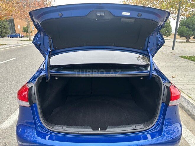 Kia Forte-13
