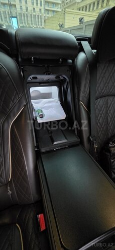 BMW 740-10