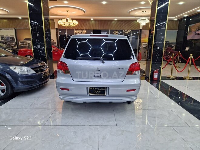 Mitsubishi Airtrek 2003, 290,712 km - 2.0 l - Xırdalan