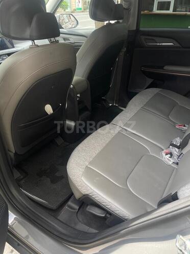 Kia EV5-17