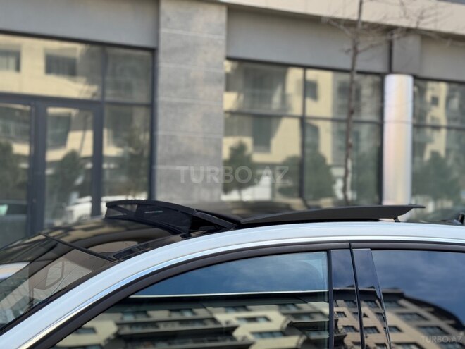 Mercedes E 400-10