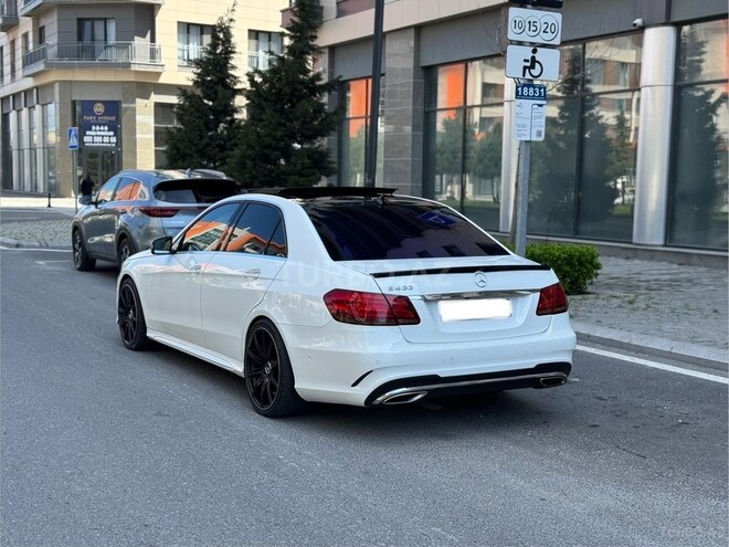 Mercedes E 400-4