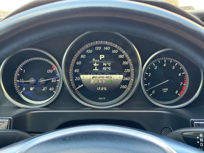 Mercedes E 400-15