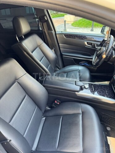 Mercedes E 400-17