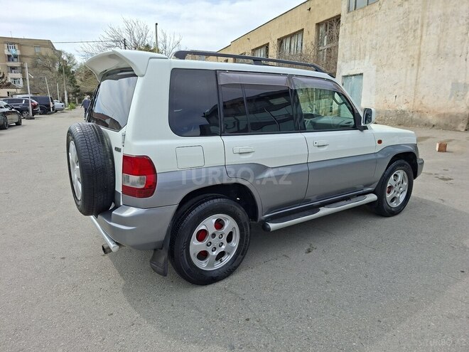Mitsubishi Pajero io 1999, 325,800 km - 1.8 l - Bakı