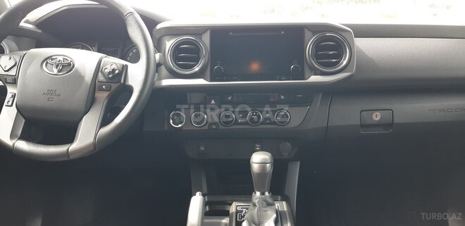 Toyota Tacoma-8