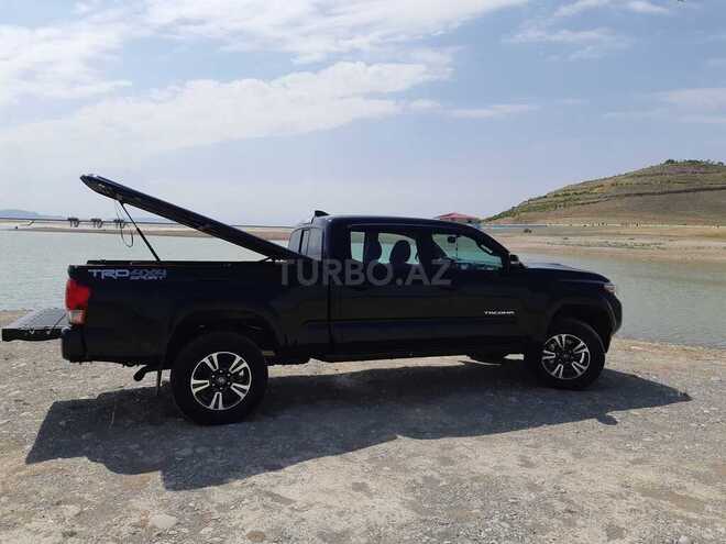 Toyota Tacoma-3