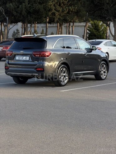 Kia Sorento-7