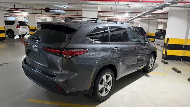 Toyota Highlander-5