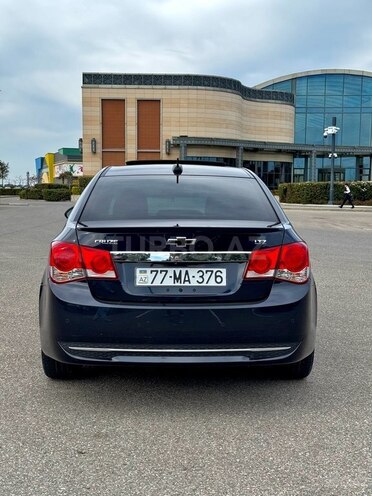 Chevrolet Cruze-4