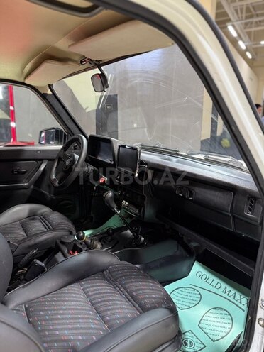 LADA (VAZ) Niva-10