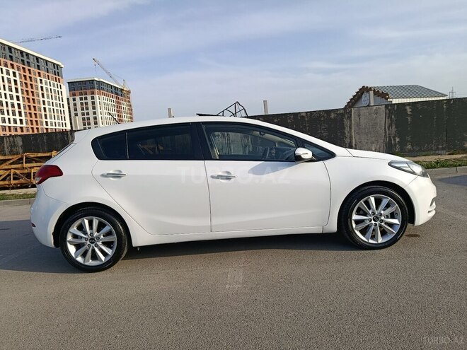 Kia Cerato-8