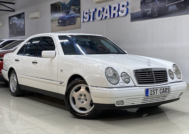 Mercedes E 240-5