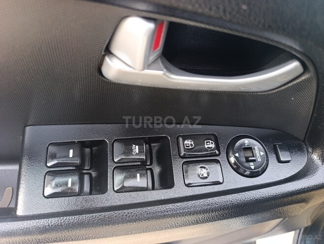 Kia Sportage 2011, 180,000 km - 2.4 л - Quba