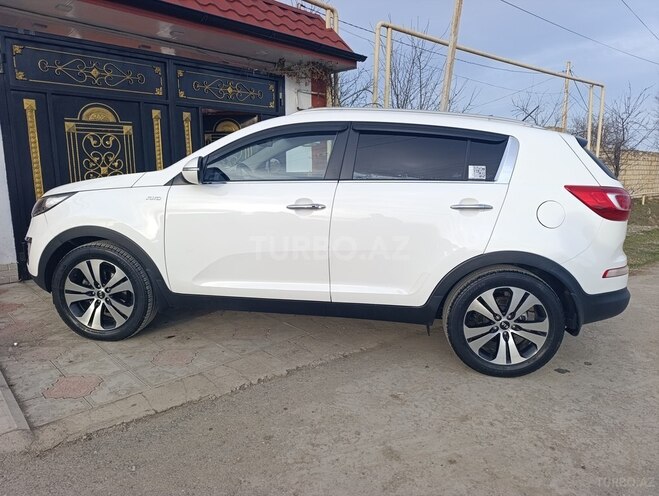 Kia Sportage 2011, 180,000 km - 2.4 л - Quba