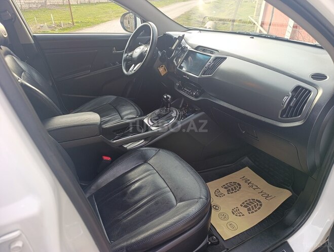 Kia Sportage 2011, 180,000 km - 2.4 л - Quba