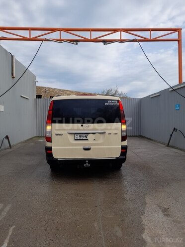 Mercedes Vito 111 CDI-11