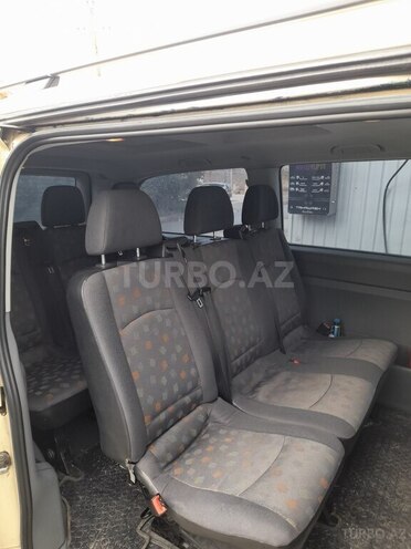 Mercedes Vito 111 CDI-12