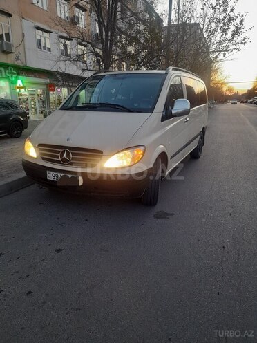 Mercedes Vito 111 CDI-18