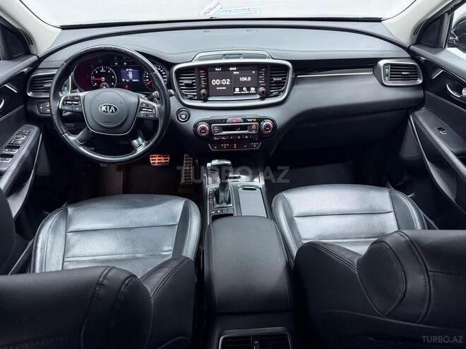 Kia Sorento-3
