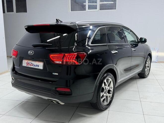 Kia Sorento-7