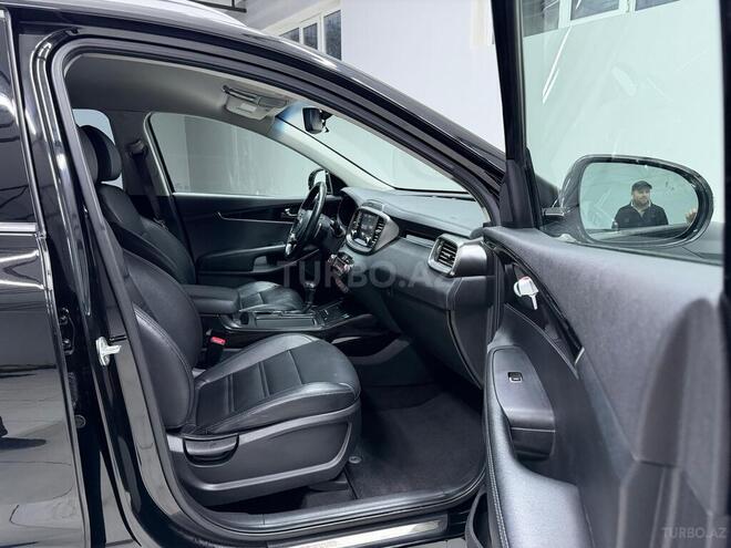 Kia Sorento-21