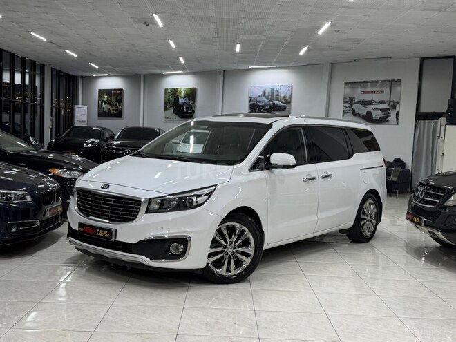 Kia Carnival-4