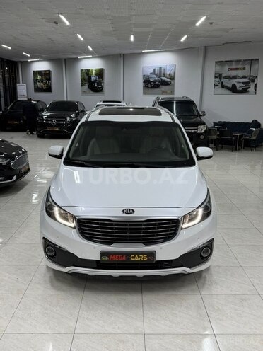 Kia Carnival-3
