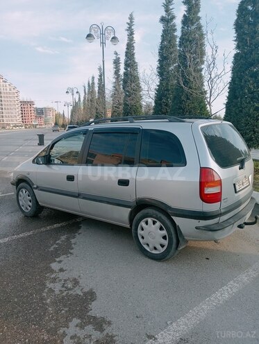 Opel Zafira-3