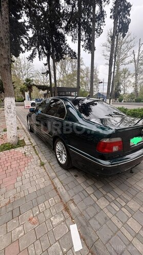 BMW 523-6