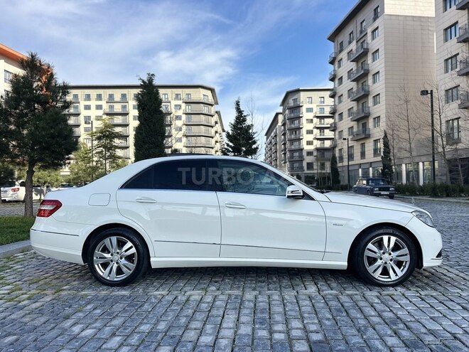 Mercedes E 250-3