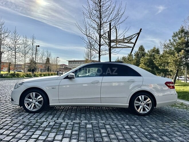 Mercedes E 250-4