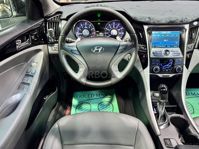 Hyundai Sonata-21