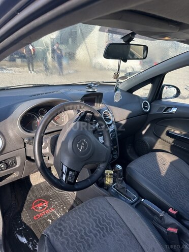 Opel Corsa-4