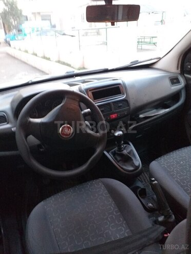 Fiat Doblo-4