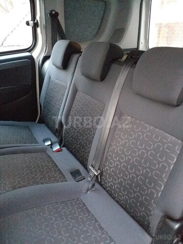 Fiat Doblo-5