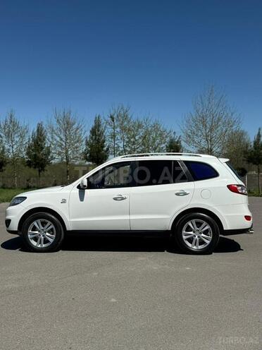 Hyundai Santa Fe-6