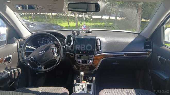 Hyundai Santa Fe-3