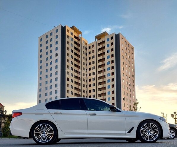 BMW 530e-11