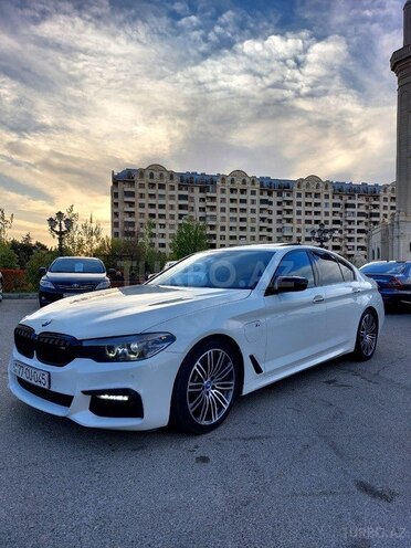 BMW 530e-14