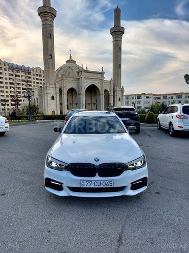 BMW 530e-1