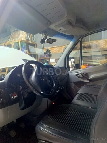Mercedes Sprinter 515-18