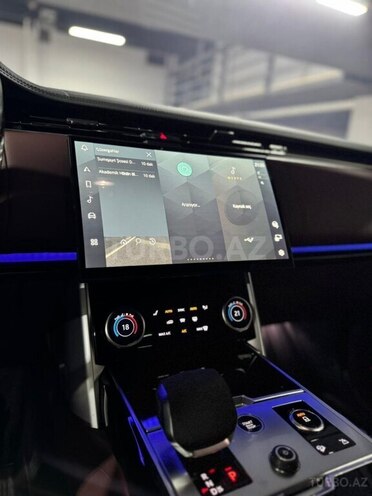 Land Rover Range Rover-12
